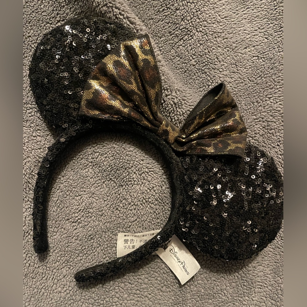 Minnie ears
